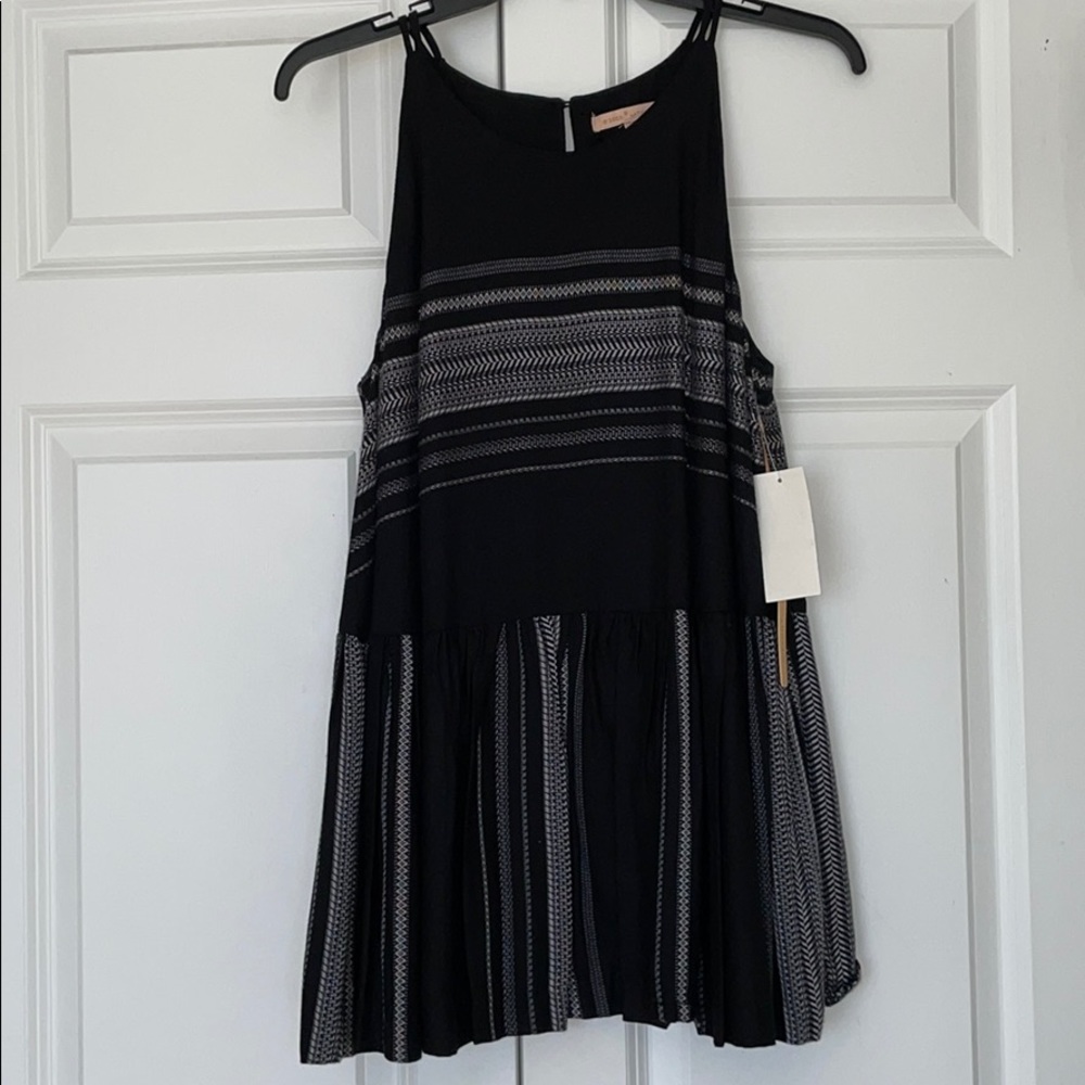 ✨4 for $20✨Top